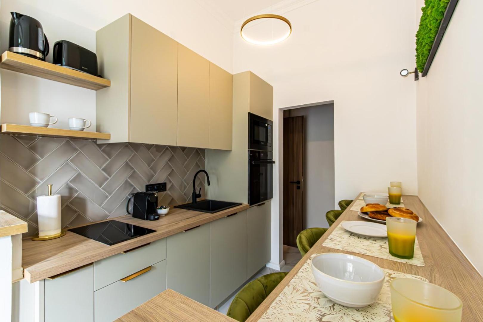 Oasis Apartment On The Broadway With Ac Budapeste Exterior foto
